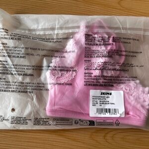 SKIMS Fits Everybody Lace Bralette